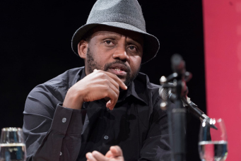 In der Reihe Caine Prize: Billy Kahora (Kenia) mit 